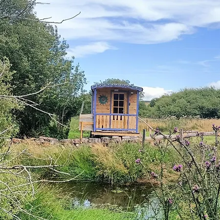 Campsite Roulottes - Les Lits De Berger